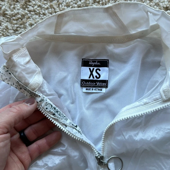 Rapha Outdoor Voices XS wind jacket - Picture 5 of 10